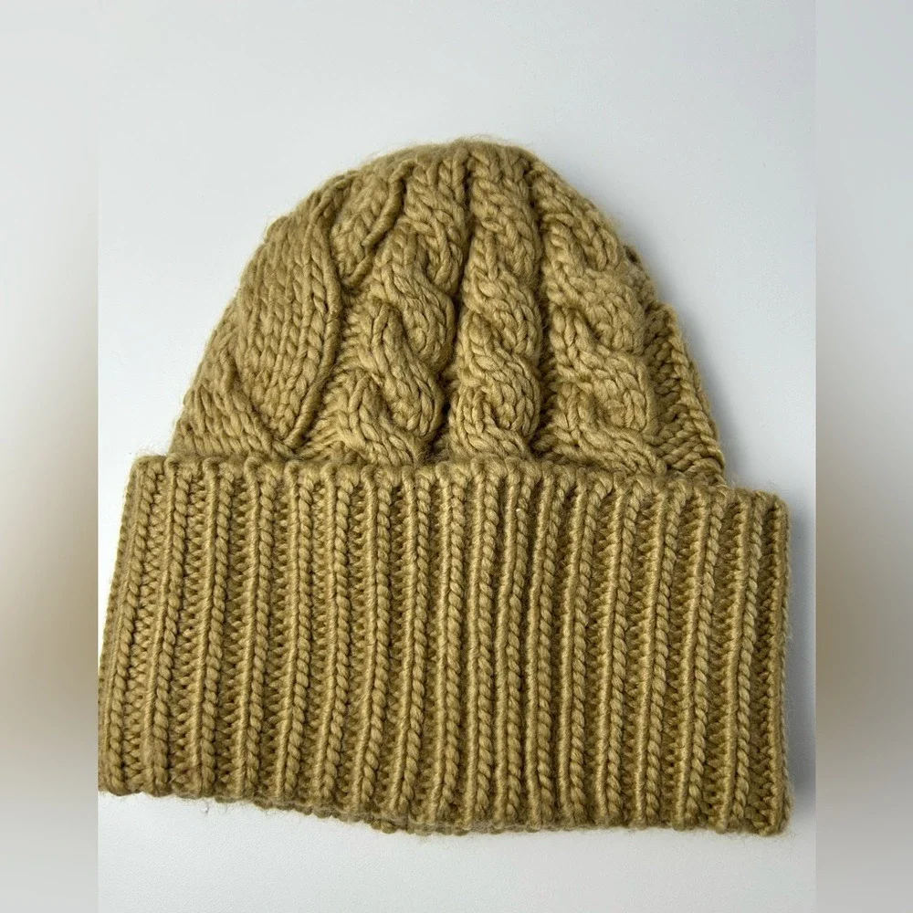 Michael Kors Women Beige Cable Knit Cuff Beanie Hat‎